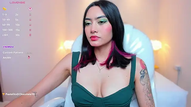 AzuraKindong online show from March 17, 7:17 pm