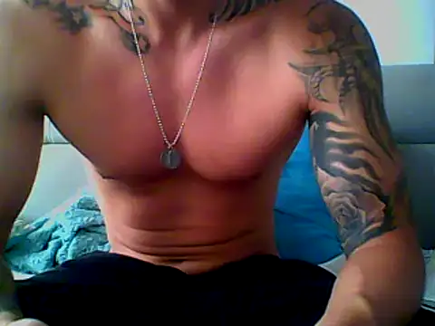 Skater29xx2 online show from February 26, 6:04 pm