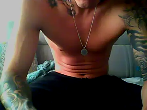 Skater29xx2 online show from March 4, 3:26 pm