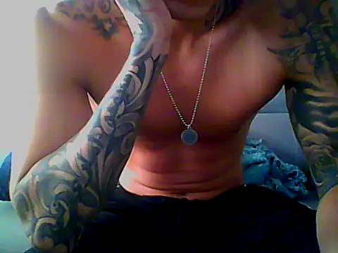 Skater29xx2 online show from February 13, 3:14 pm