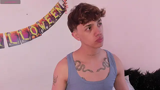 Tomy Rox online show from October 30, 9:22 pm