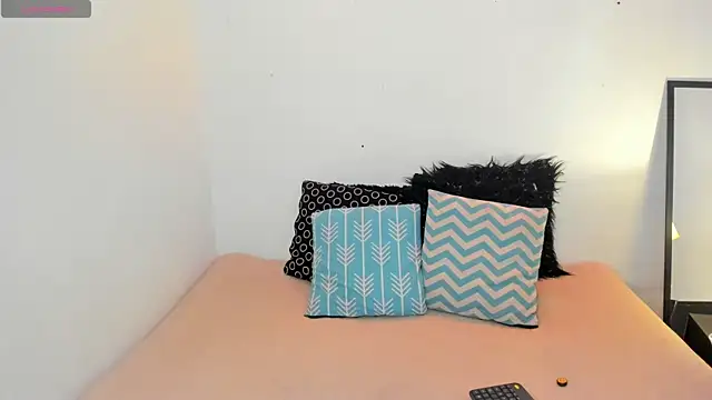 Snapshot of Tomy_Rox chatting on January 13, 7:40 pm Tomy Rox online show from January 13, 7:40 pm