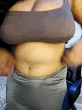 Snapshot of Adiba_2 chatting on June 19, 1:06 pm Adiba 2 online show from June 19, 1:06 pm