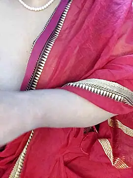 Snapshot of Adiba_2 chatting on May 6, 8:13 pm Adiba 2 online show from May 6, 8:13 pm