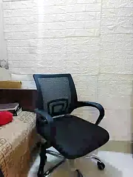 Snapshot of Adiba_2 chatting on June 19, 1:00 am Adiba 2 online show from June 19, 1:00 am