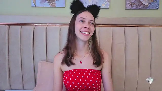 sophiia grey 1 online show from October 31, 8:38 pm