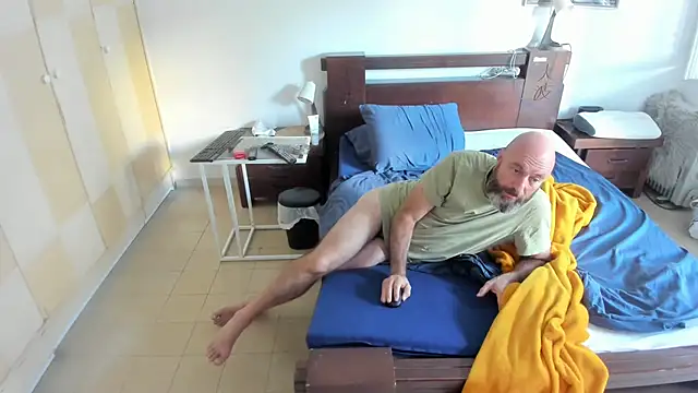 CTPuIITu3 online show from October 26, 5:41 am