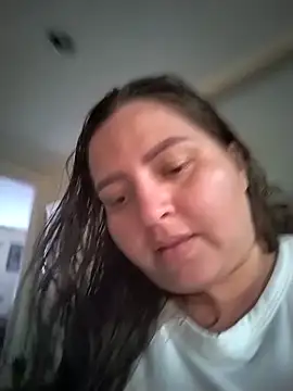 bonnyy26 online show from April 25, 5:43 pm
