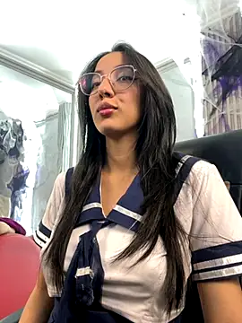 Snapshot of AnyaFloyd69 chatting on November 5, 9:51 pm AnyaFloyd69 online show from November 5, 9:51 pm