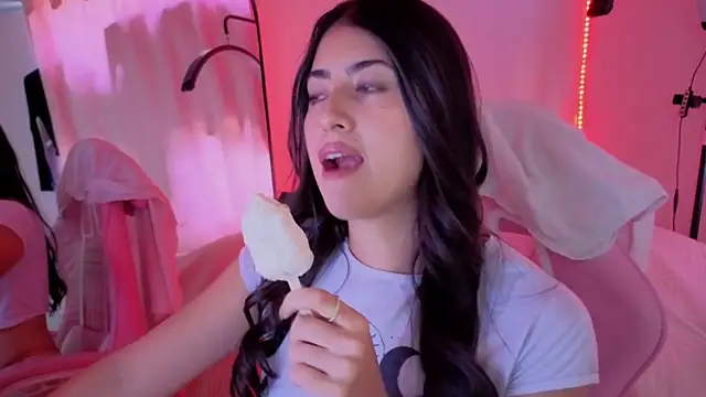 ChanellGV online show from March 15, 8:27 pm