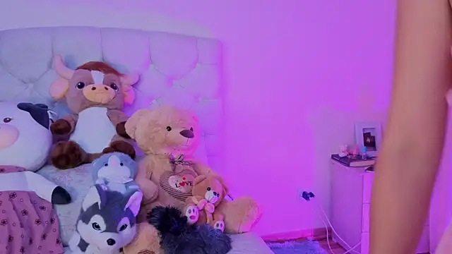 ChanellGV online show from February 24, 9:15 pm