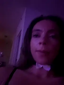 greedybratt online show from November 8, 7:56 am