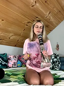 DanaeJustine online show from September 25, 3:40 pm