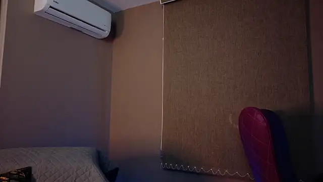 andrea indira20 online show from October 13, 2:57 am