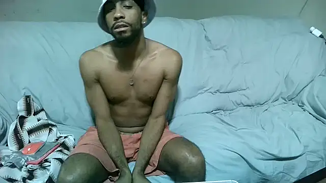 Snapshot of ExoticVibes69 chatting on November 17, 1:42 am ExoticVibes69 online show from November 17, 1:42 am