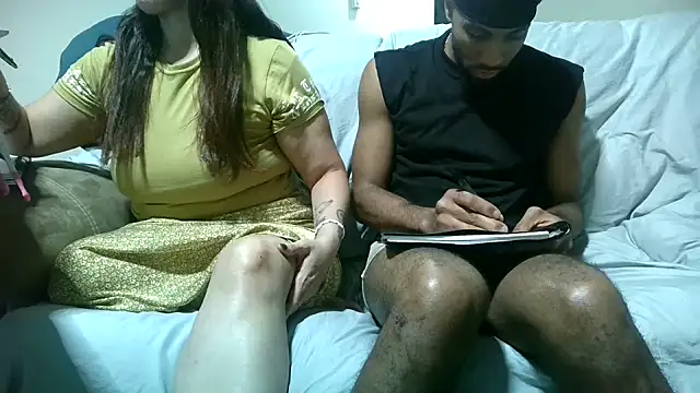 Snapshot of ExoticVibes69 chatting on November 16, 7:24 am ExoticVibes69 online show from November 16, 7:24 am