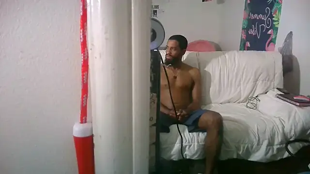 ExoticVibes69 online show from April 21, 2:14 am