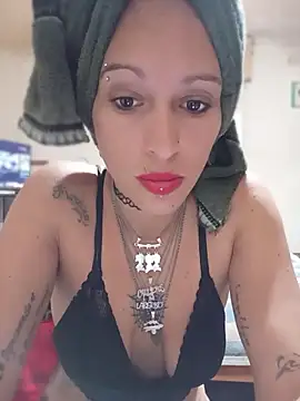 Snapshot of Zorrita_Fox chatting on June 10, 5:14 pm Zorrita Fox online show from June 10, 5:14 pm