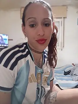 Snapshot of Zorrita_Fox chatting on June 12, 5:27 am Zorrita Fox online show from June 12, 5:27 am