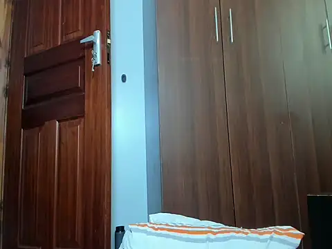 Snapshot of afro_pop chatting on February 12, 4:44 am afro pop online show from February 12, 4:44 am