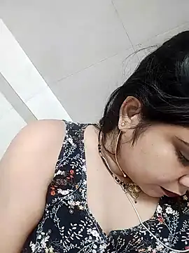 Husnpari20 online show from February 9, 11:25 am