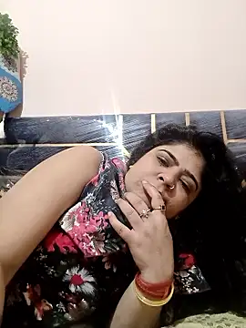 Husnpari20 online show from April 13, 5:33 am