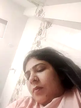 Husnpari20 online show from February 19, 12:00 pm