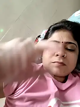 Husnpari20 online show from March 14, 6:07 pm