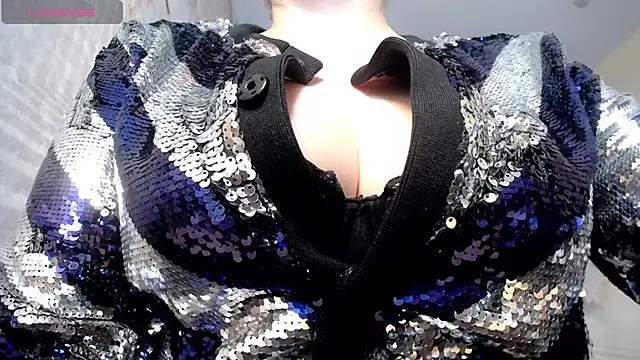 BlondeBrilliant7 online show from December 27, 11:50 am