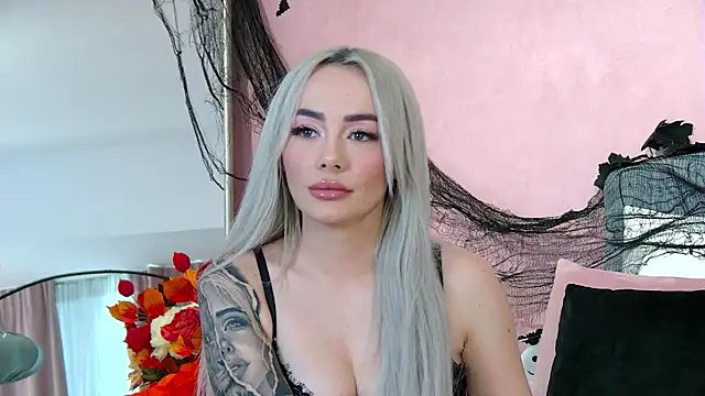 FrancescaMcGray online show from October 30, 8:23 am