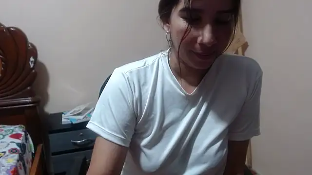 Ainhoa-hot online show from March 25, 4:12 am