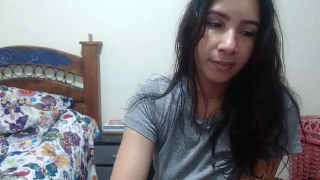 Ainhoa-hot online show from May 15, 4:43 am