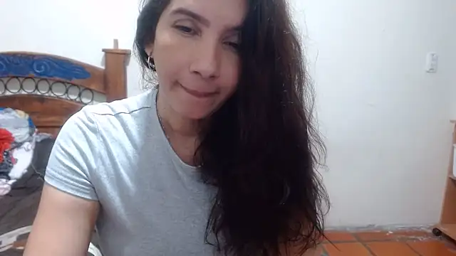 Ainhoa-hot online show from May 24, 3:06 am
