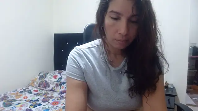 Ainhoa-hot online show from July 3, 4:19 am