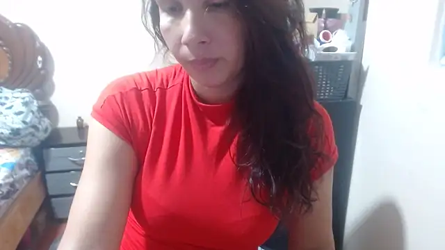 Snapshot of Ainhoa-hot chatting on December 17, 2:38 am Ainhoa-hot online show from December 17, 2:38 am