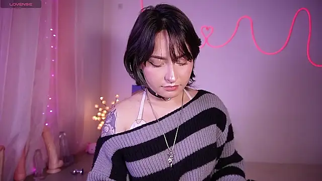 Ahri howl sweet online show from March 5, 9:43 pm