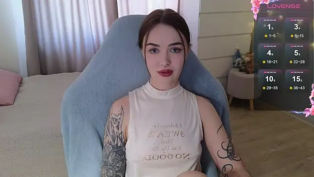 kate leoo online show from April 16, 11:55 am