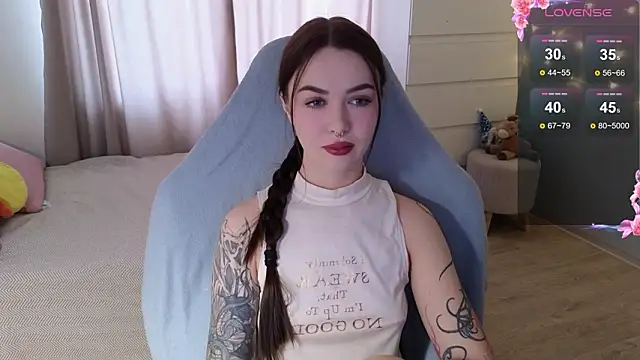 kate leoo online show from March 22, 11:23 am