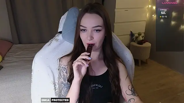 Snapshot of kate_leoo chatting on January 26, 2:19 pm kate leoo online show from January 26, 2:19 pm