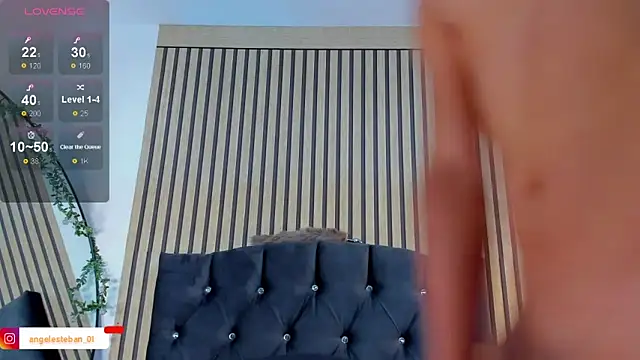 Snapshot of Angel_esteban_fx chatting on February 3, 2:53 am Angel esteban fx online show from February 3, 2:53 am