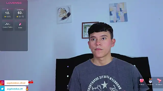 Snapshot of Angel_esteban_fx chatting on November 7, 3:22 am Angel esteban fx online show from November 7, 3:22 am