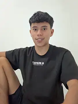 Snapshot of Angel_esteban_fx chatting on December 21, 3:52 am Angel esteban fx online show from December 21, 3:52 am