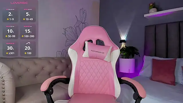 atenea jones online show from November 26, 7:25 pm