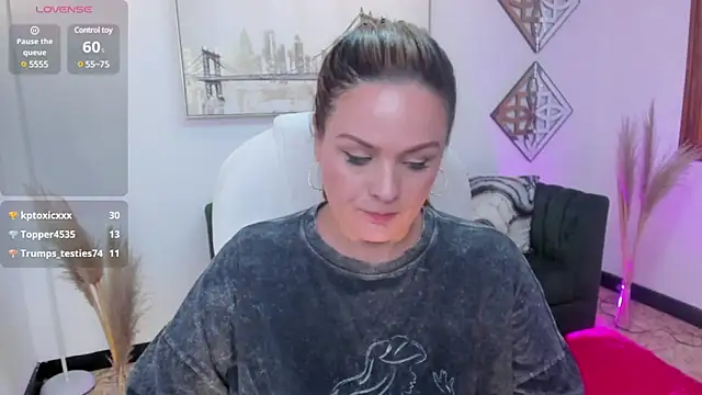 Aida adams online show from March 8, 11:28 pm