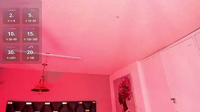 Snapshot of Red_lady chatting on September 21, 4:17 am Red lady online show from September 21, 4:17 am