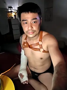 Asianhif online show from February 14, 5:46 pm