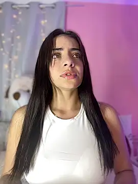 Snapshot of hannacruzsj chatting on December 19, 7:38 pm hannacruzsj online show from December 19, 7:38 pm