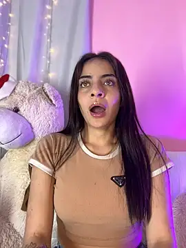 Snapshot of hannacruzsj chatting on December 13, 8:04 pm hannacruzsj online show from December 13, 8:04 pm