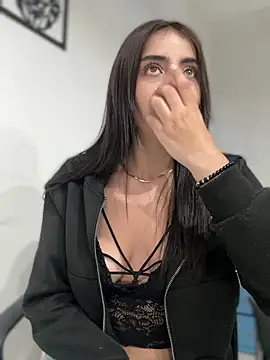 Snapshot of hannacruzsj chatting on December 4, 4:44 am hannacruzsj online show from December 4, 4:44 am