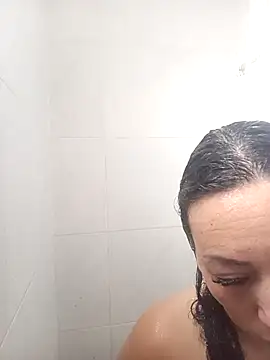 Laura martin  online show from February 3, 1:49 pm